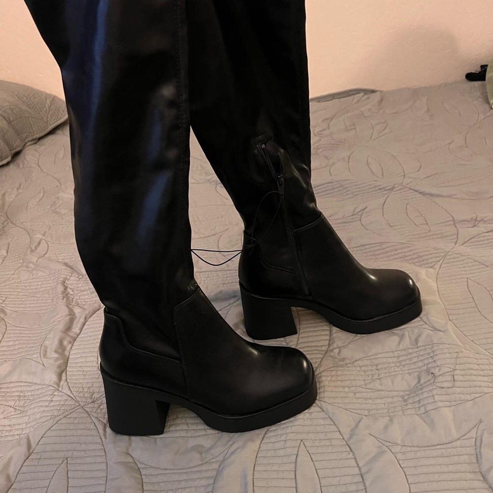 Black Women's Ankle Boots